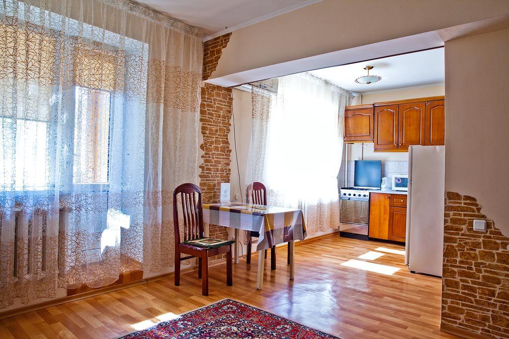 Lessor Centre Apartments Almaty Phòng bức ảnh